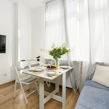 Czeremchowa By Renters Apartment *